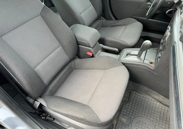 Opel Vectra cena 10100 przebieg: 194000, rok produkcji 2006 z Warszawa małe 326